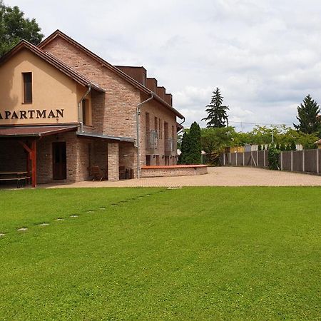 Gyulai Fuerdoe Apartman Zewnętrze zdjęcie