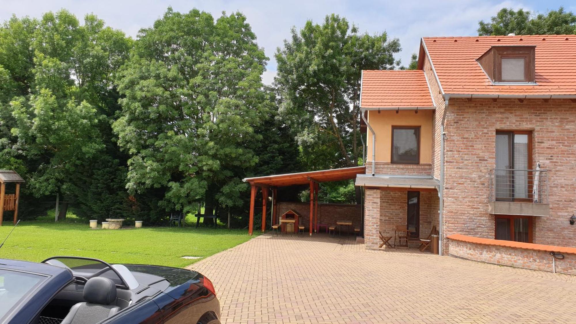 Gyulai Fuerdoe Apartman Zewnętrze zdjęcie